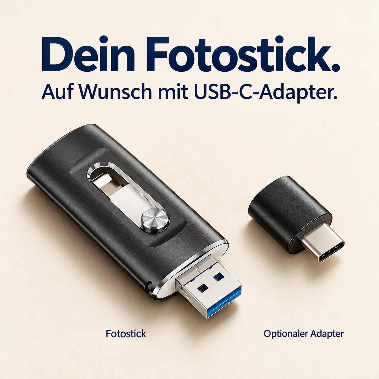 Schwarzer Beyerswerk Fotostick mit getrennt danebenliegendem optionalem USB-C-Adapter.